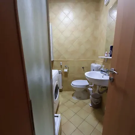 Square Exclusive 3n Skopje