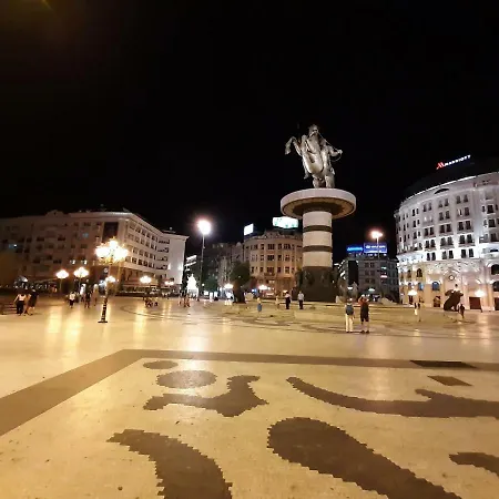Square Exclusive 3n Skopje