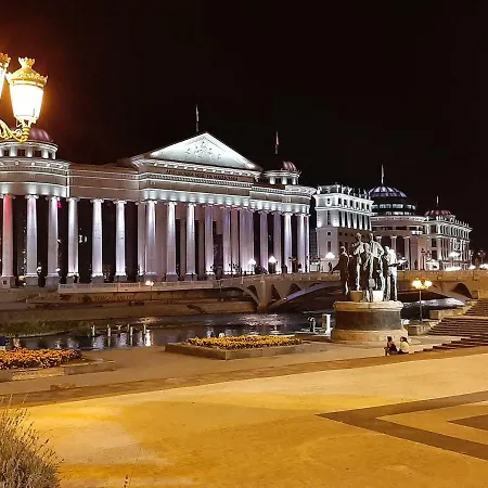 Апартаменты Square Exclusive 3n *