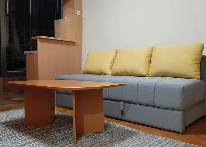 Square Exclusive 3n Skopje