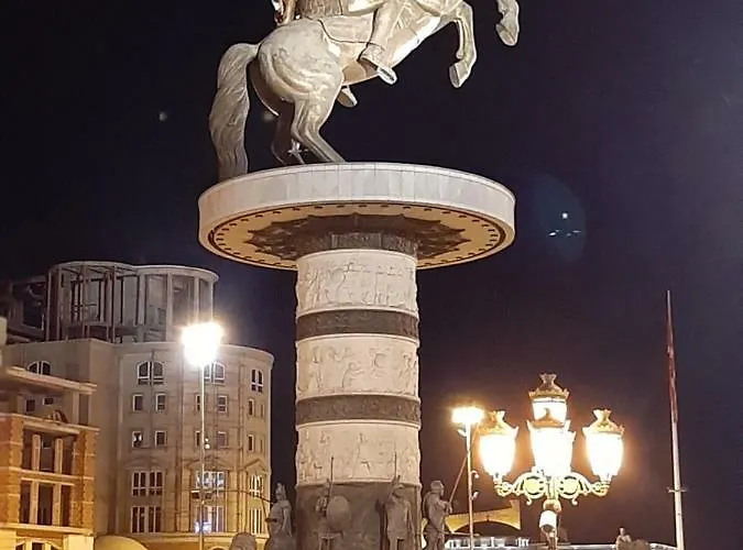 Апартаменты Square Exclusive 3n