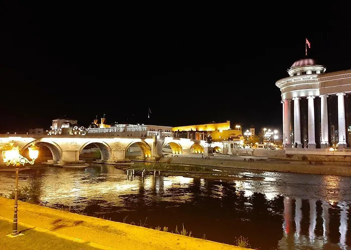 Square Exclusive 3n Апартаменты